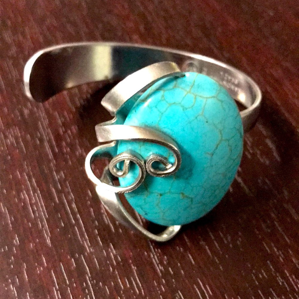 Tramontina Brazil 732fork bracelet/turquoise stone